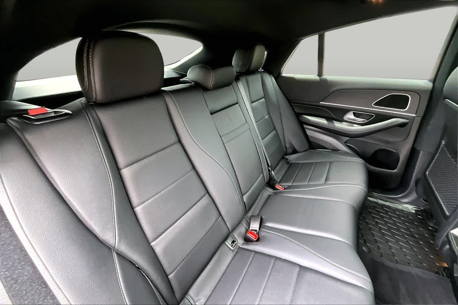 Used 2025 Obsidian Black Metallic Mercedes-Benz GLE 450 image 20