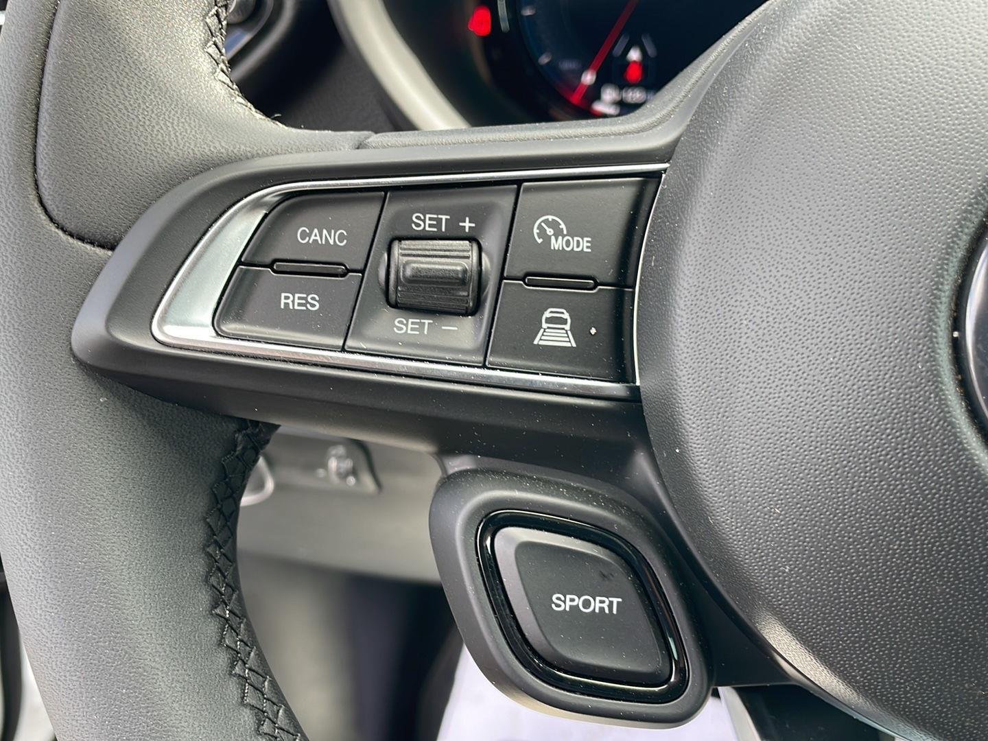 2025 Dodge Hornet GT - Photo 14