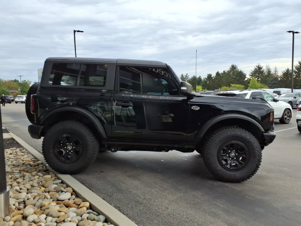 Used 2023 Shadow Black Ford Wildtrak image 7