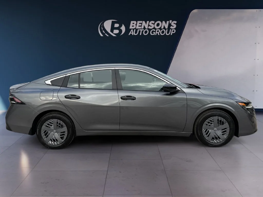 New 2027 Gray Nissan S image 6