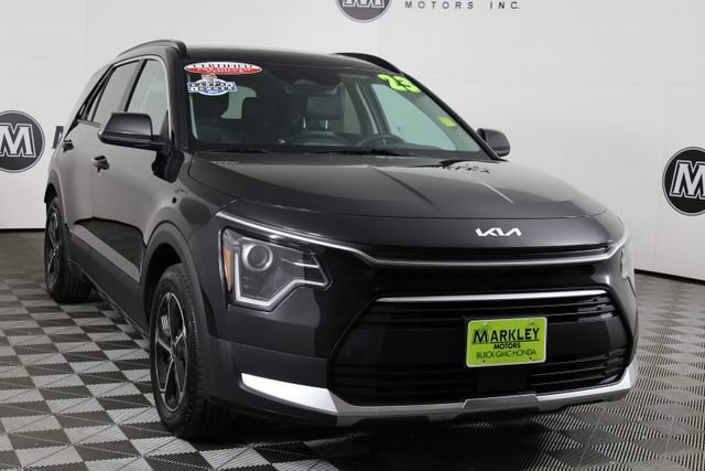 Used 2023 Black Kia EX image 26