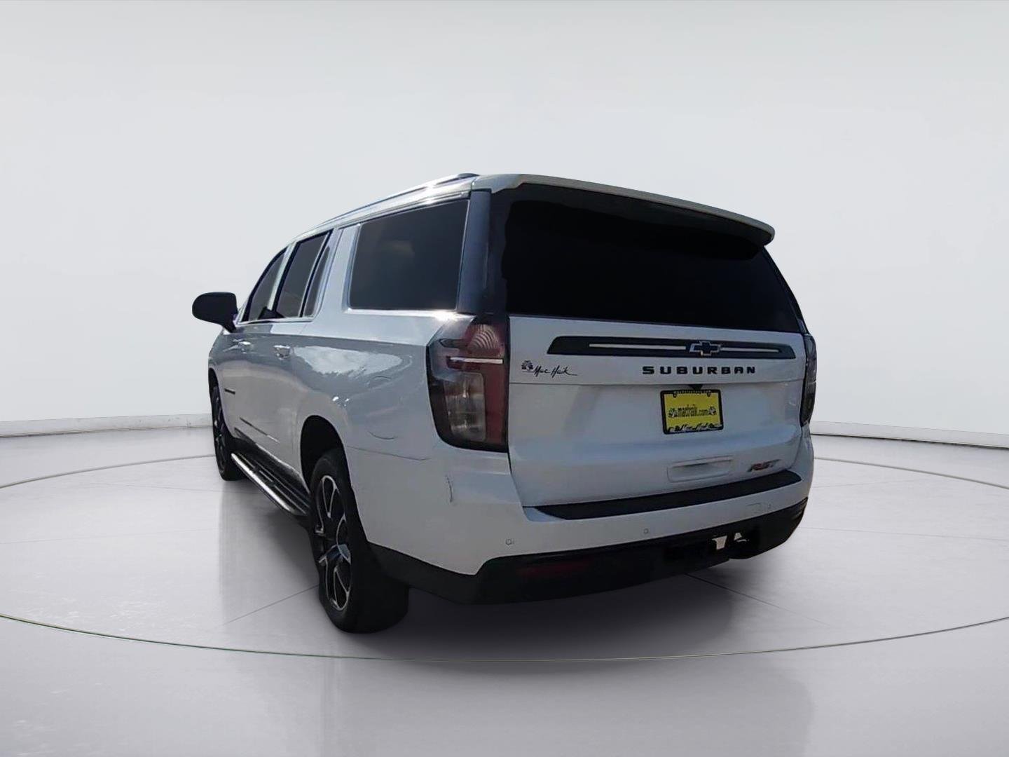 2024 Chevrolet Suburban RST - 6
