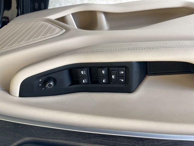 Used 2023 Black Jeep Limited image 13