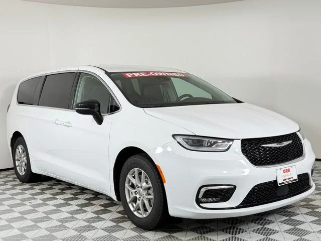 2024 Chrysler Pacifica