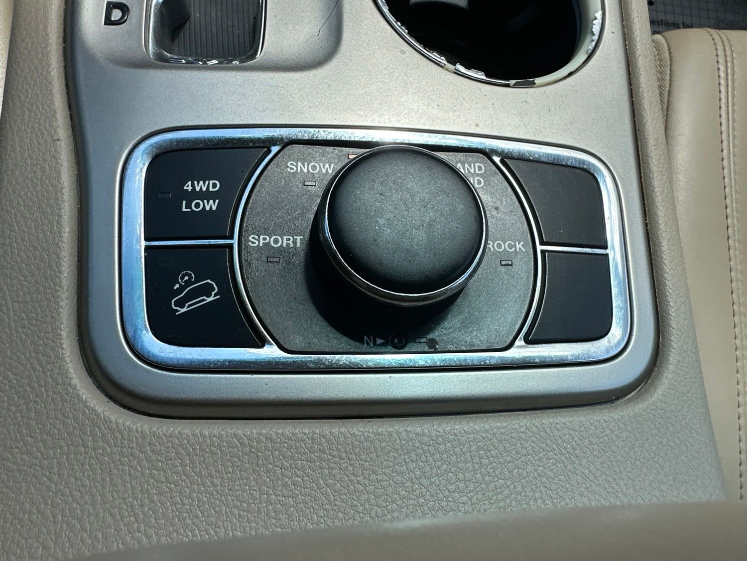 Used 2011 Black Jeep Limited image 56