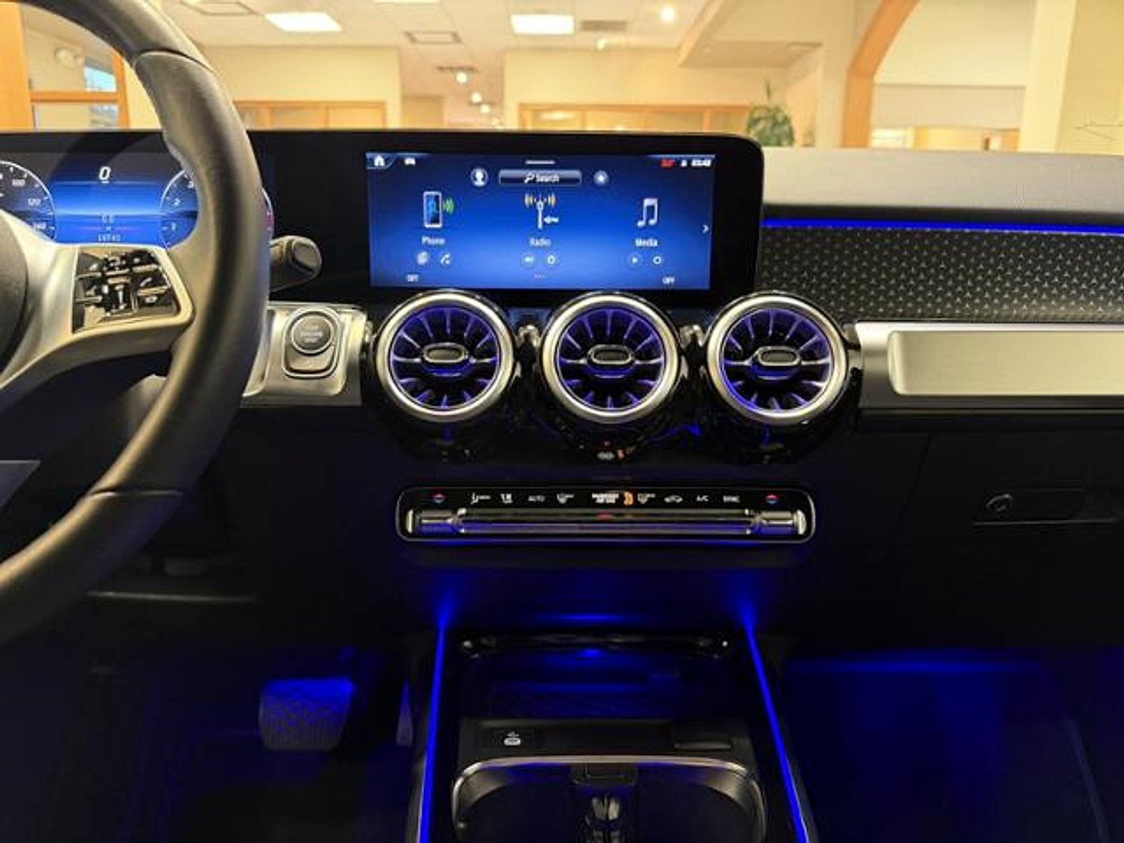 Used 2025 Night Black Mercedes-Benz  image 14