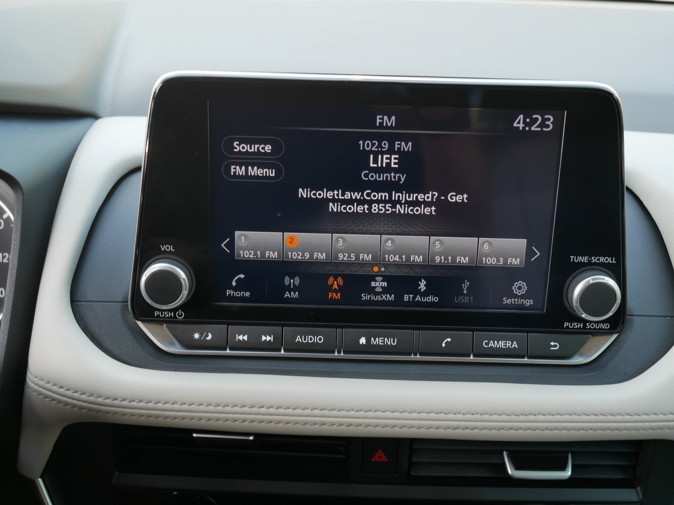 Certified Used 2023 Pearl White Tricoat Nissan SV image 22