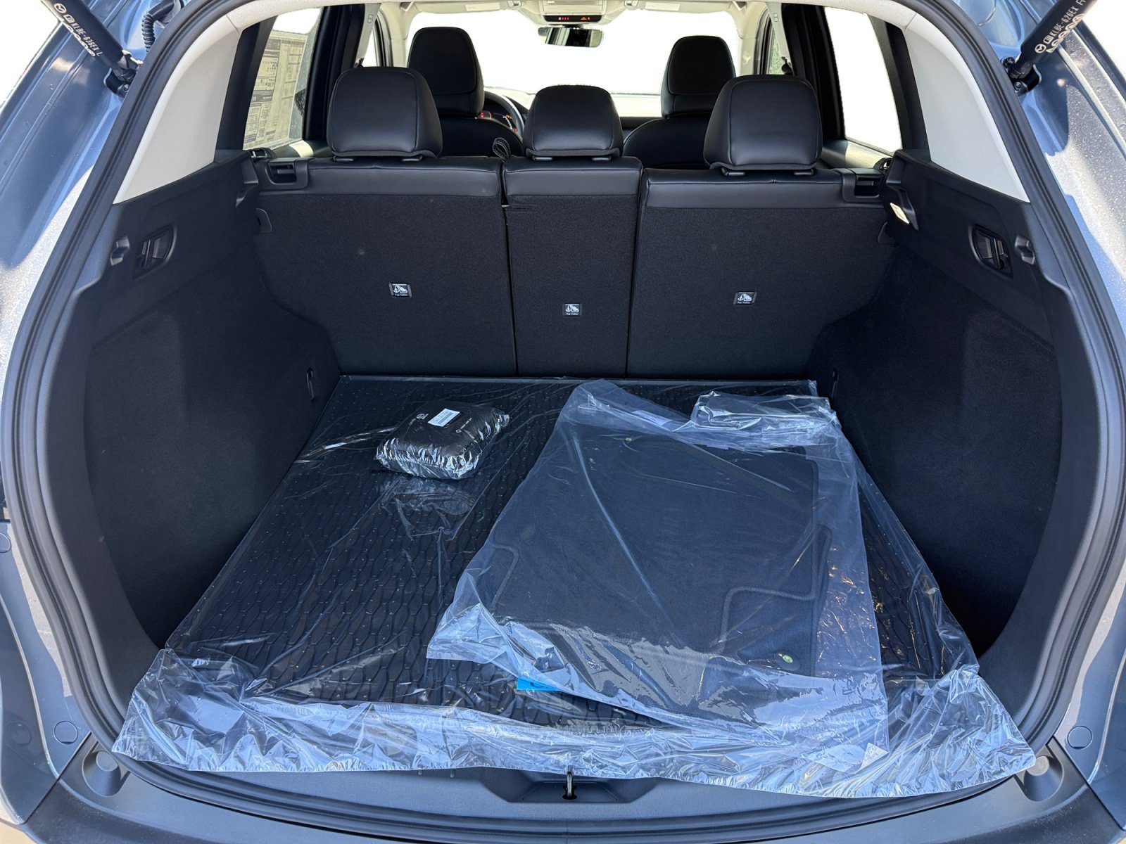 New 2026 Polymetal Gray Metallic Mazda 2.5 S Preferred image 17