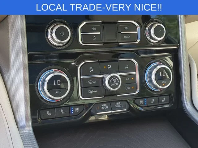 Used 2023 White GMC Denali image 27