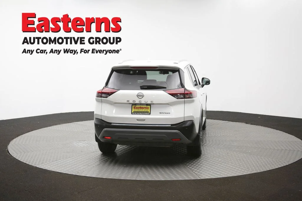Used 2023 White Nissan SV image 38