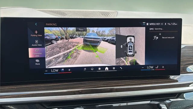 Used 2026 White BMW xDrive40i image 27