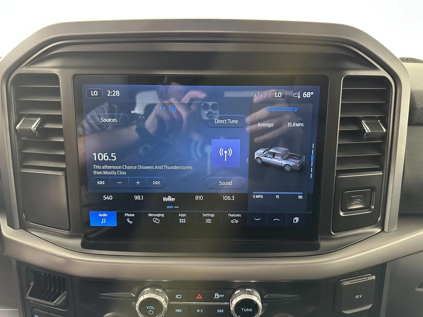Used 2025 Agate Black Ford XLT image 7