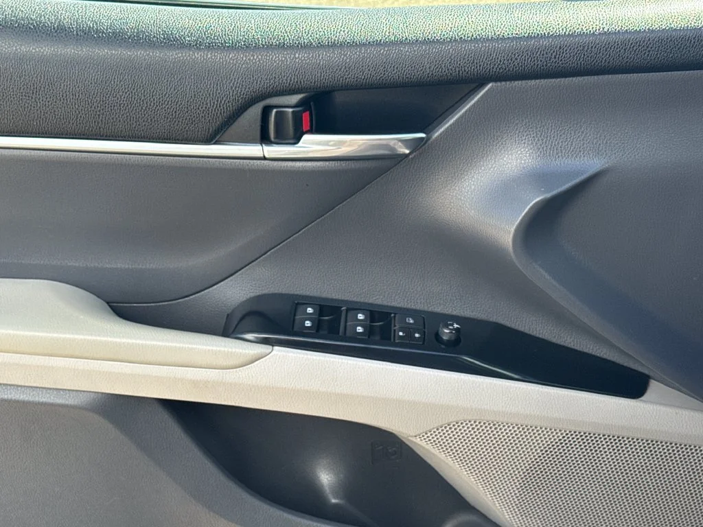 Used 2019 Black Toyota LE image 32