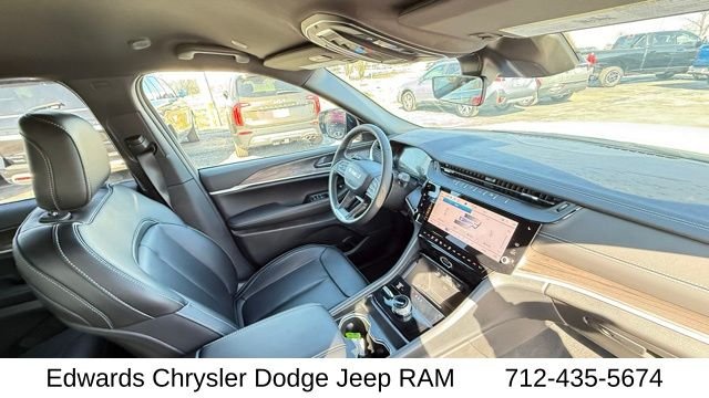 New 2026 Bright White Clearcoat Jeep Limited image 38