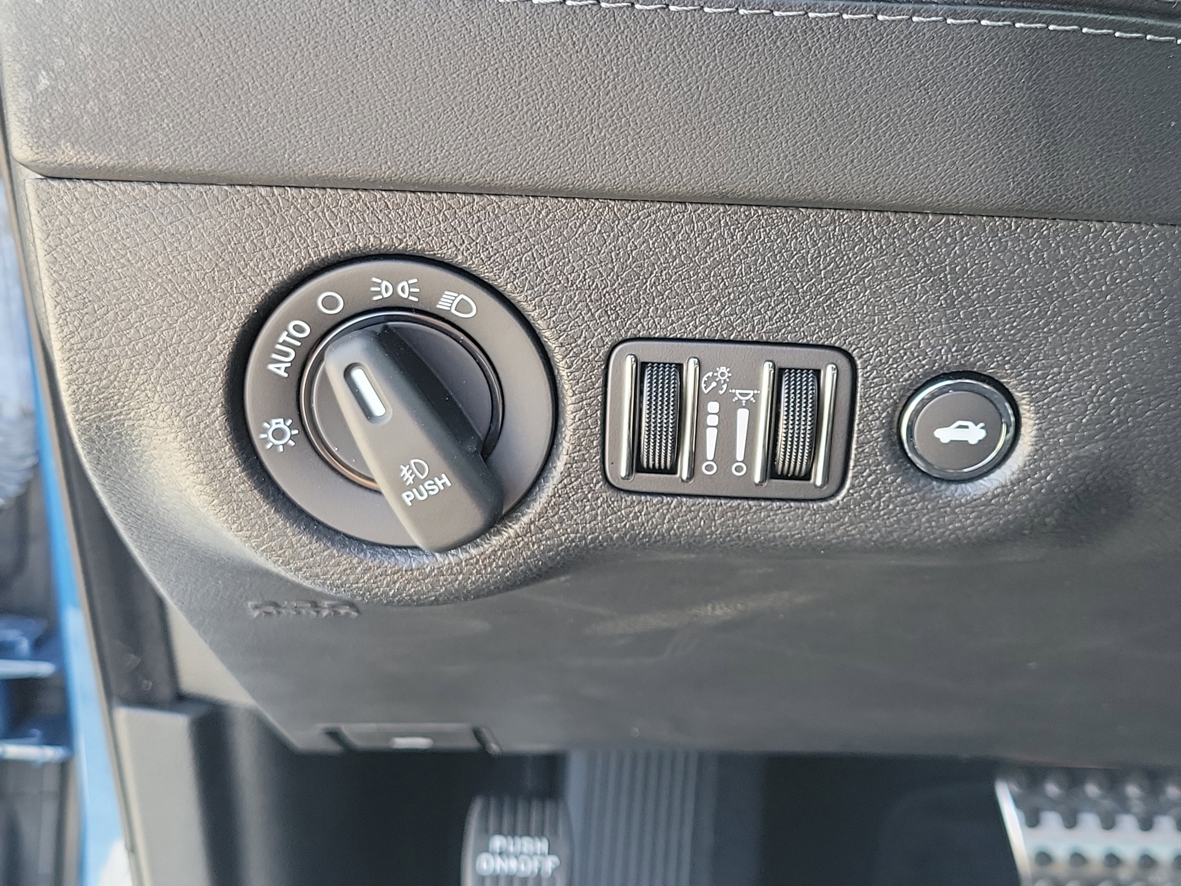 Used 2023 Frostbite Dodge R/T image 26