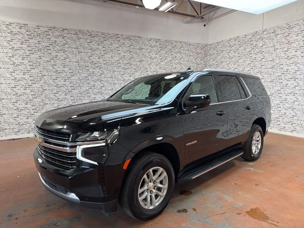 Used 2024 Black Chevrolet LT image 3