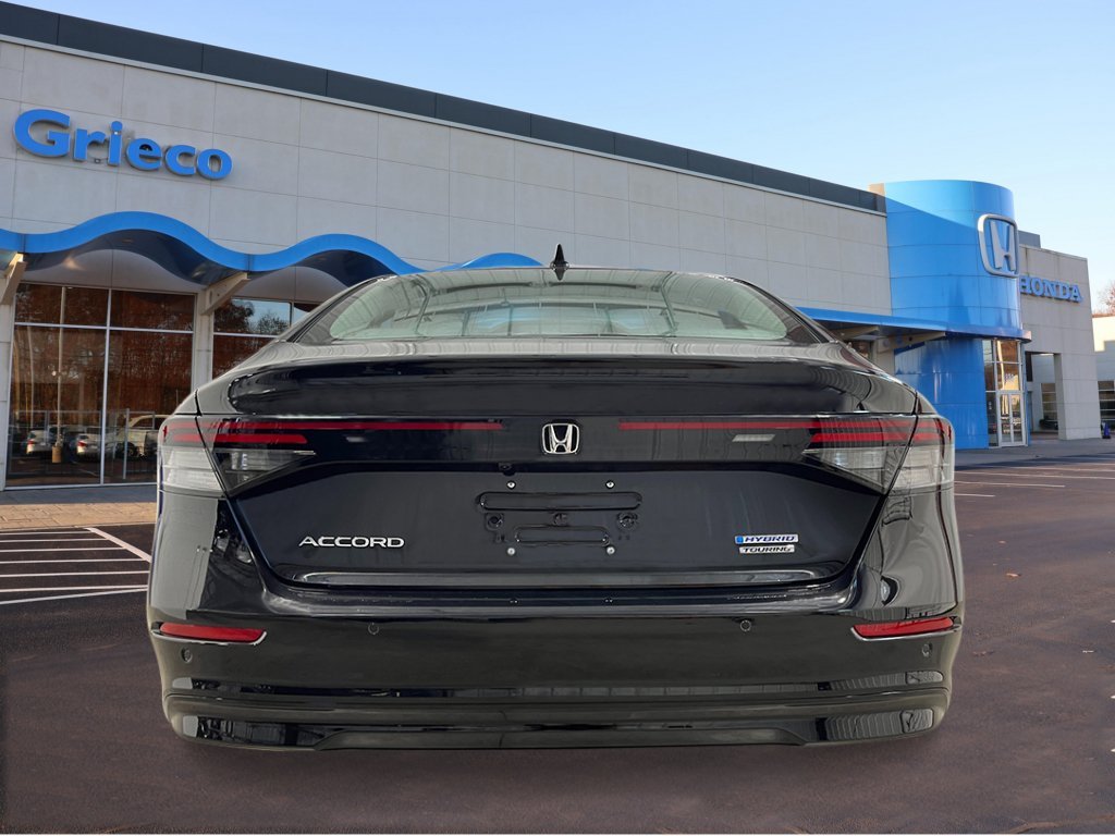 New 2026 Crystal Black Pearl Honda Touring image 4