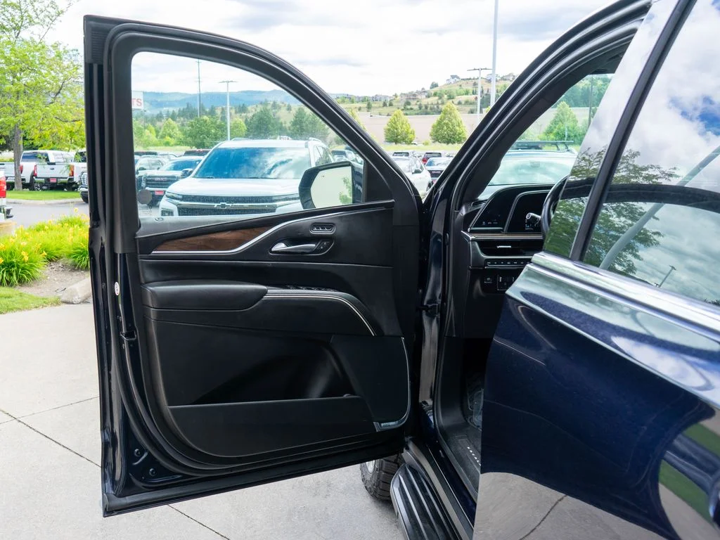 Used 2024 Blue Cadillac Premium Luxury Platinum image 20