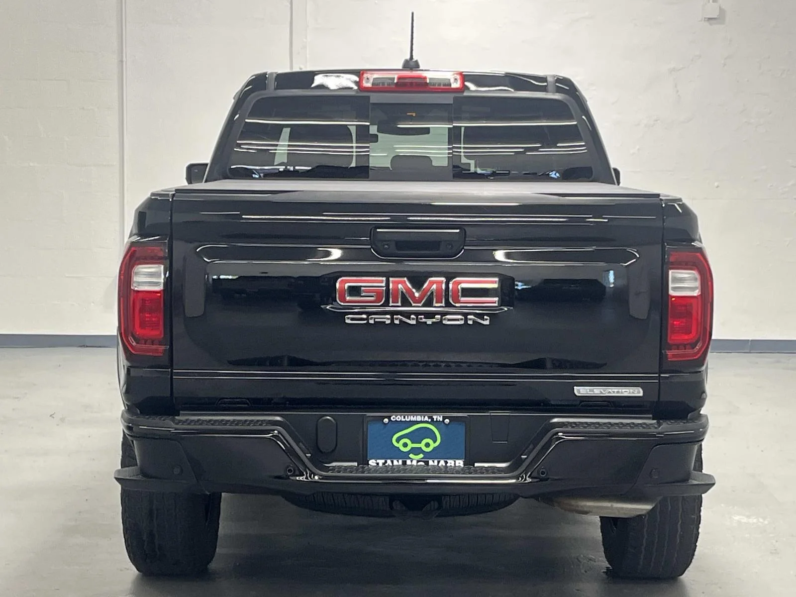 Certified Used 2024 Onyx Black GMC Elevation image 7