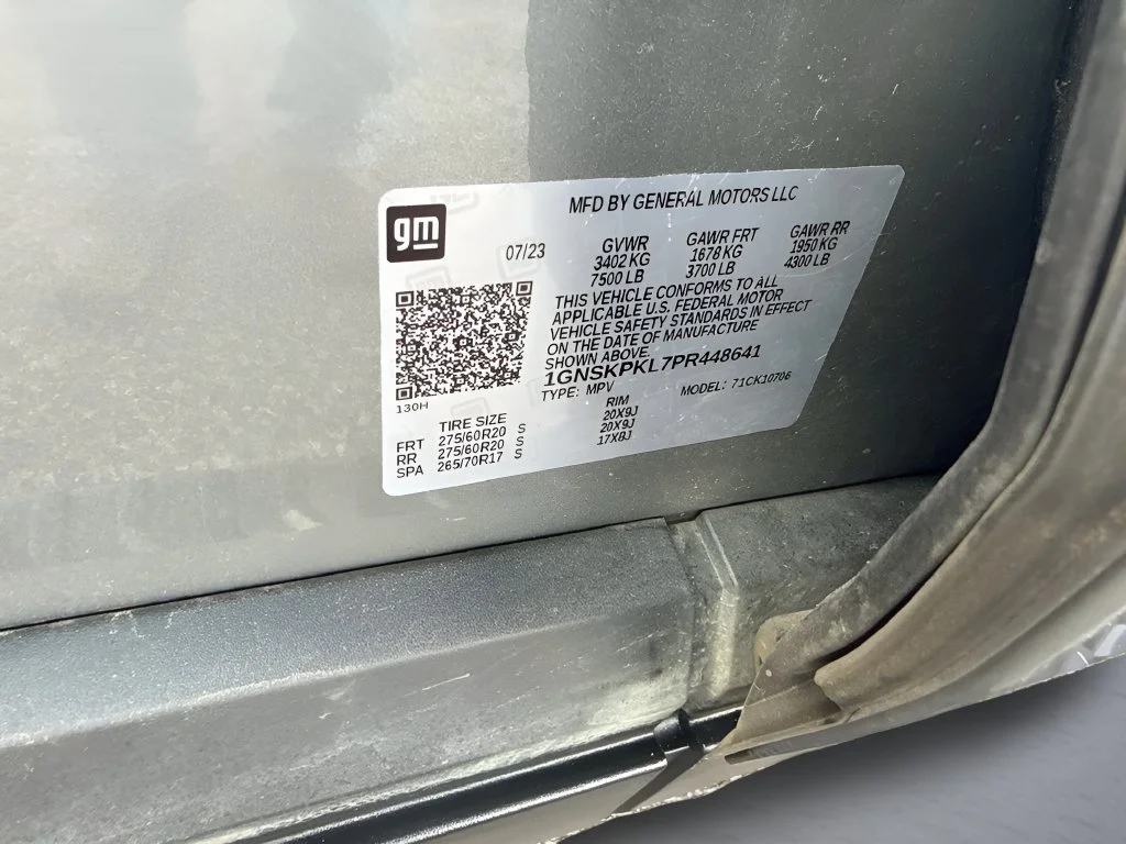Used 2023 STERLING GRAY METALLIC Chevrolet Z71 image 42