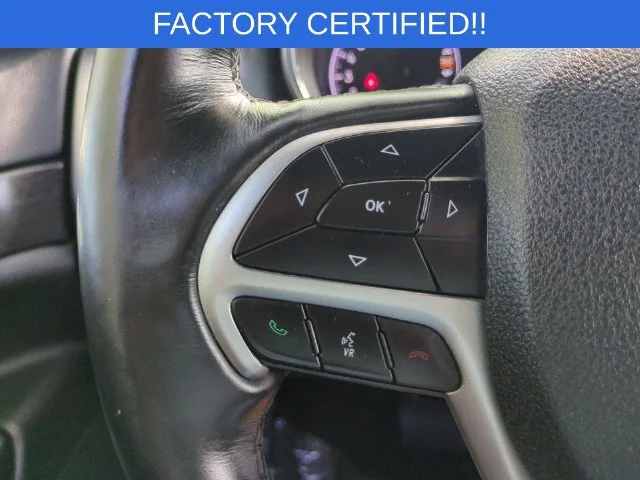 Used 2018 White Jeep Altitude image 19
