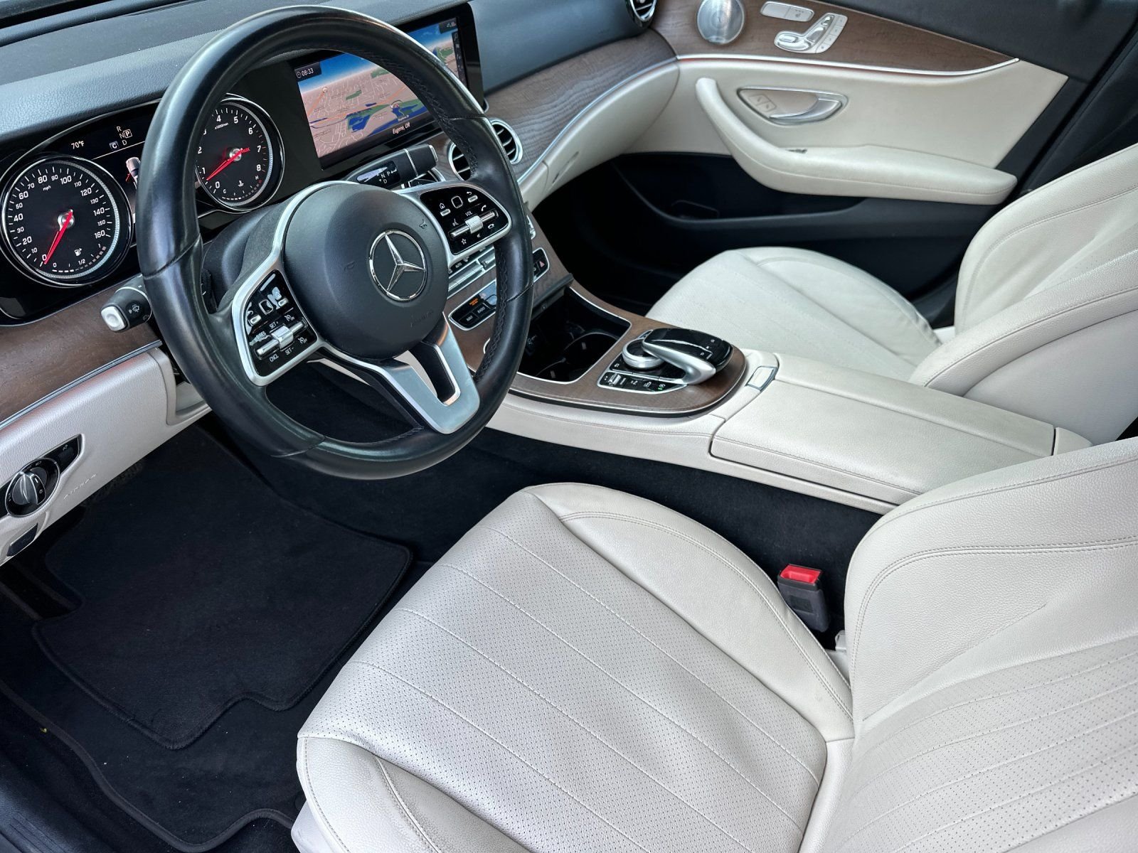 2019 Mercedes-Benz E-Class E300 - Photo 10