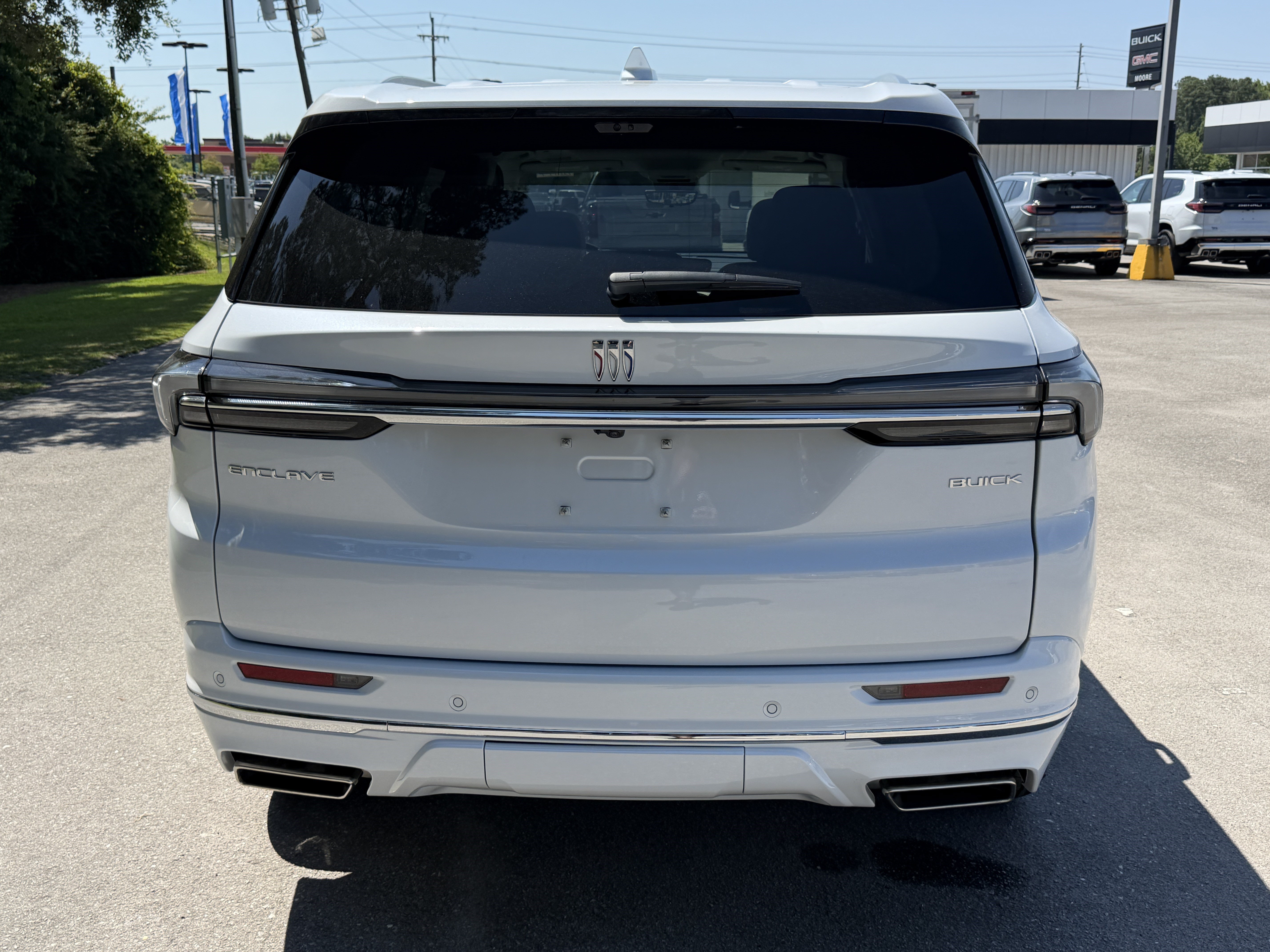 2026 Buick Enclave Avenir - Photo 9