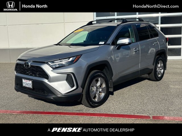 2025|Toyota|RAV4|XLE|4D Sport Utility