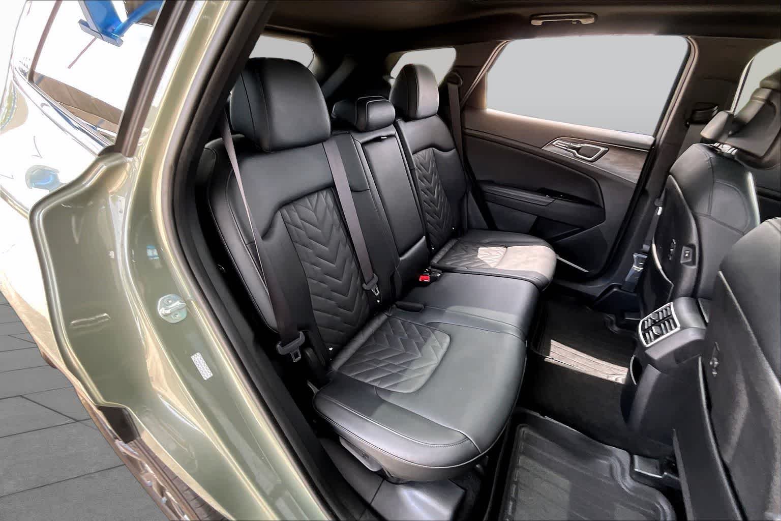 Used 2023 Jungle Green Kia X-Line image 20