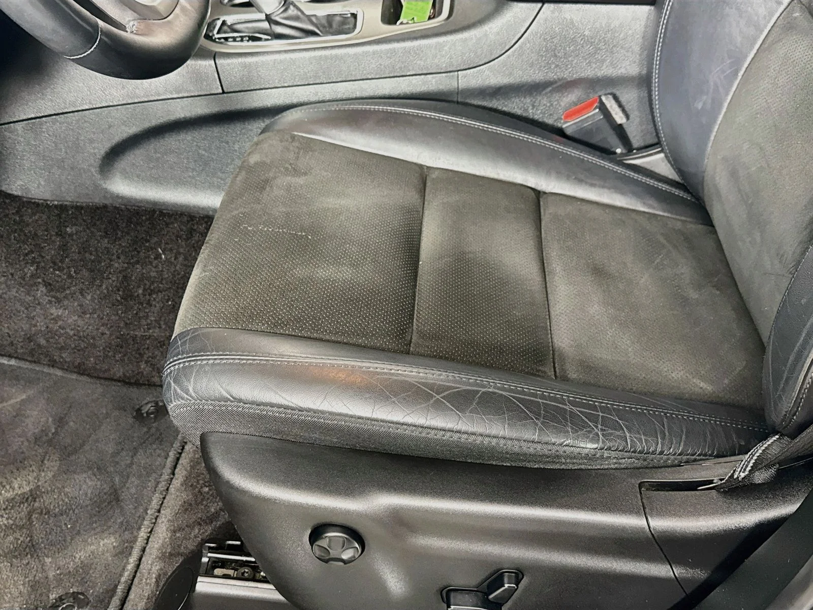 Used 2018 Gray Jeep Altitude image 19