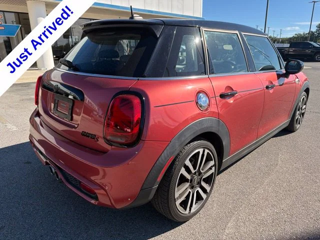 Used 2021  MINI Classic image 3