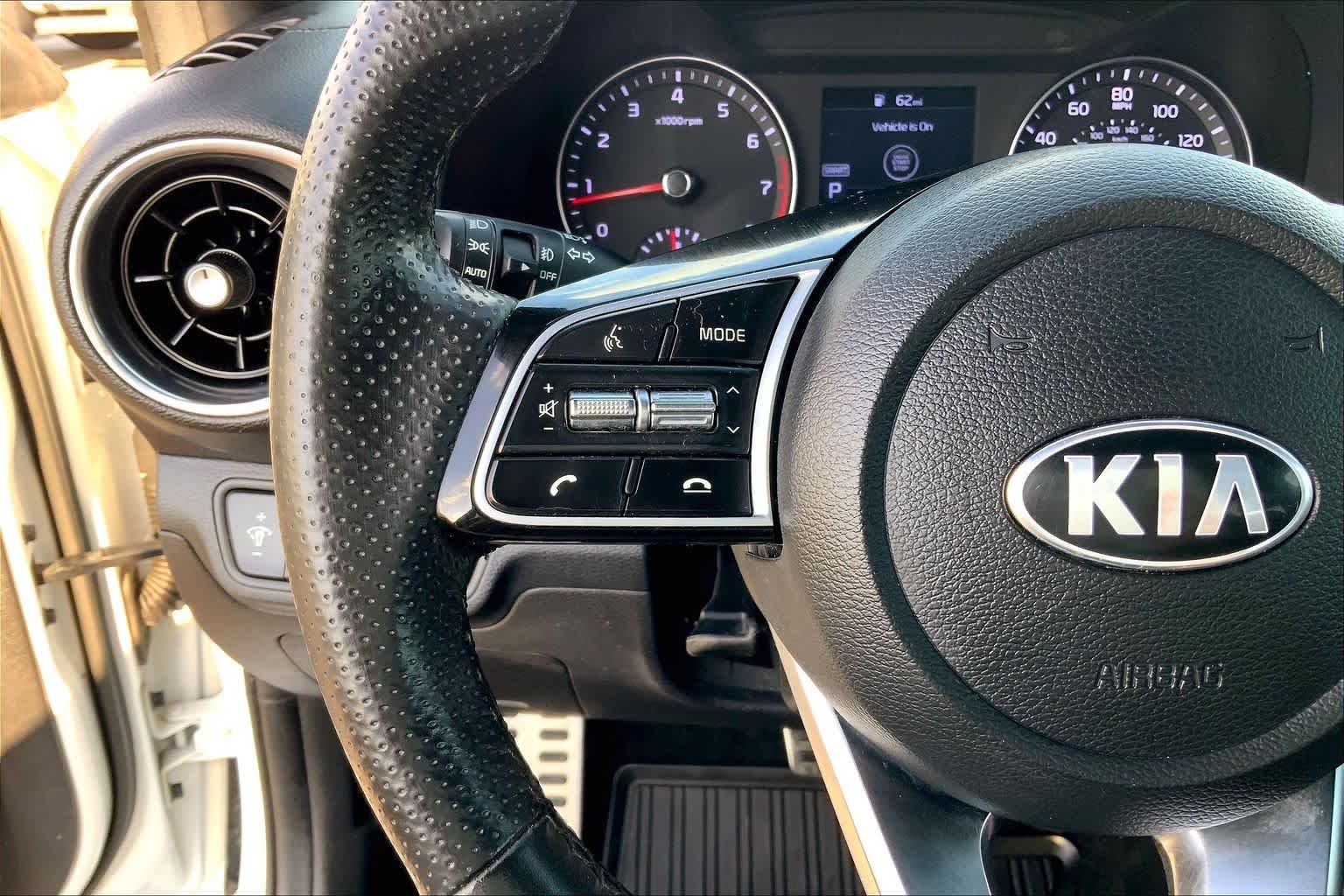 Used 2021 Snow White Pearl Kia GT-Line image 24