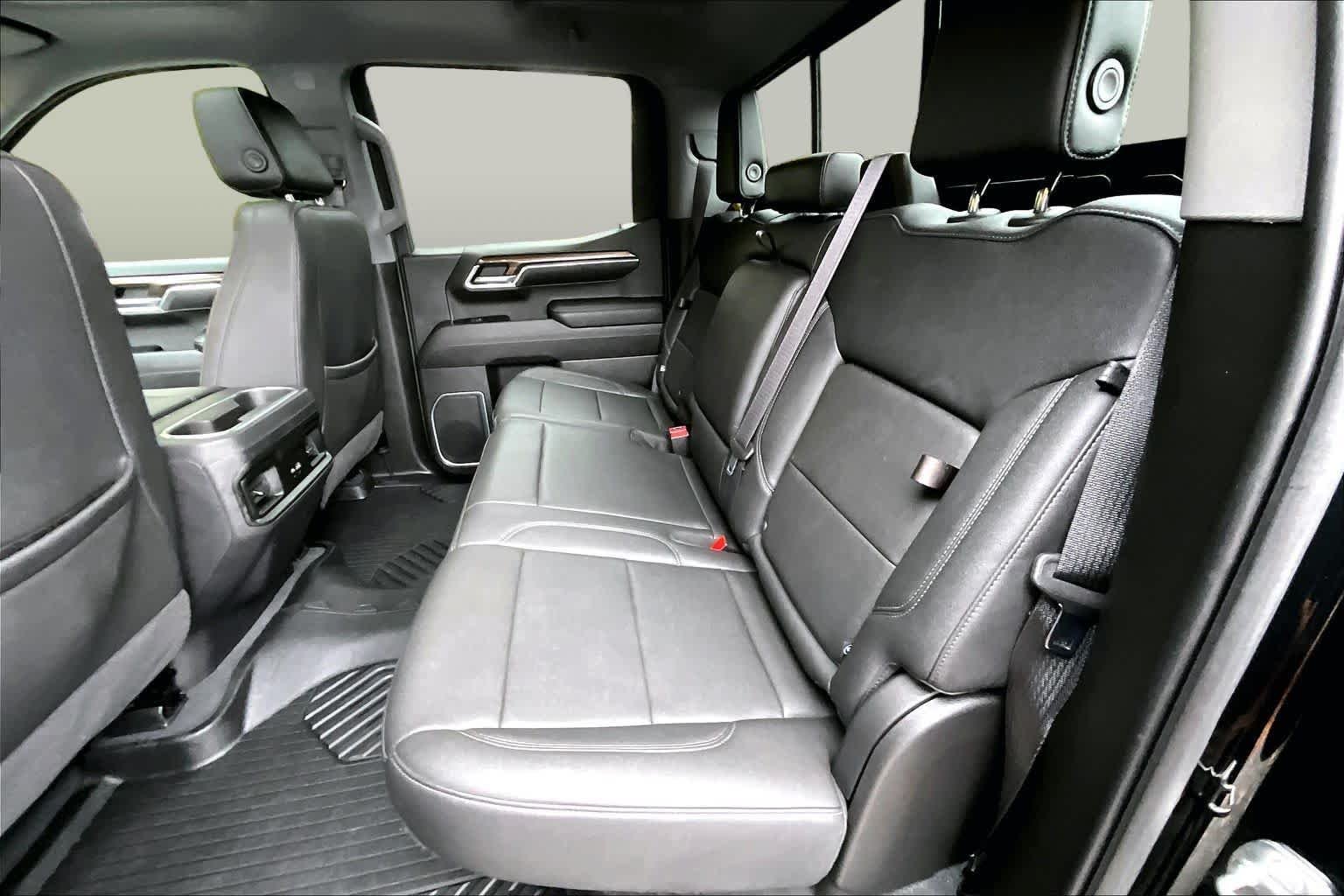 Used 2022 Black Chevrolet LT Trail Boss image 20