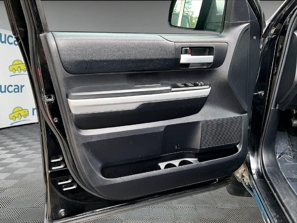 Used 2021 Black Toyota SR5 image 10