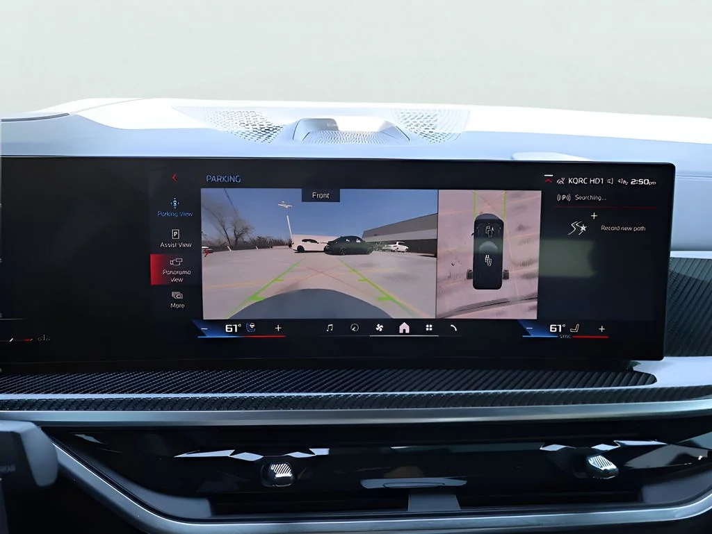 Used 2025 Black BMW M60i image 26