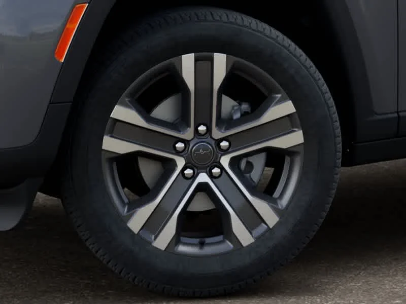 New 2027 Sting-Gray Clearcoat Jeep Limited image 8