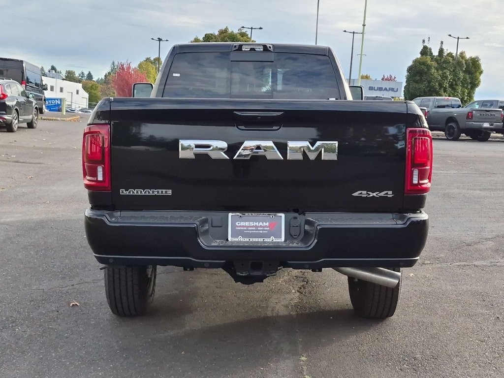 New 2027 Diamond Black Crystal Pearl-Coat Exterior Paint RAM Laramie image 6