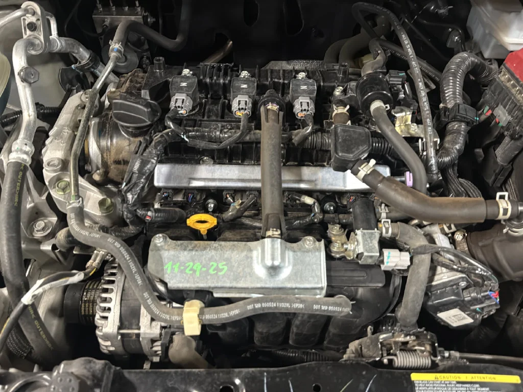 Used 2025 Silver Nissan 1.6 SV image 33