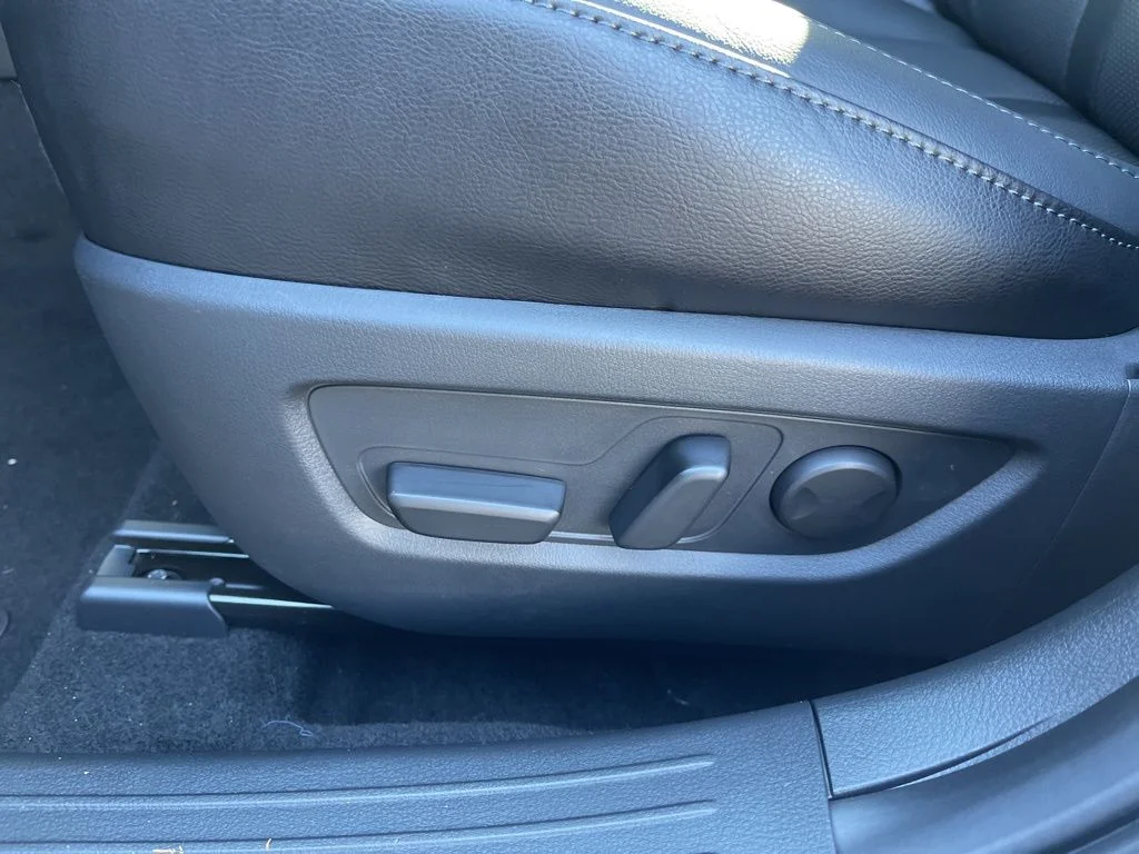 New 2026 Wind Chill Pearl Mazda 2.5 S Premium AWD image 19