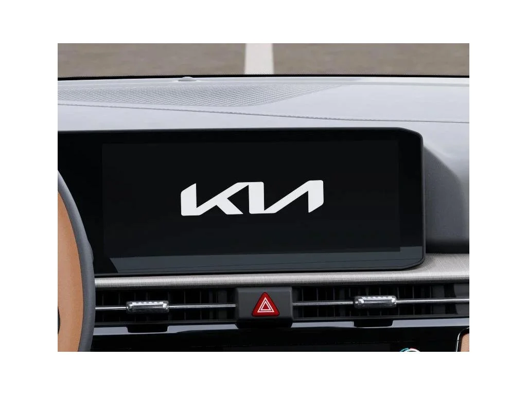 New 2027 Snow White Pearl Kia X-Line image 20