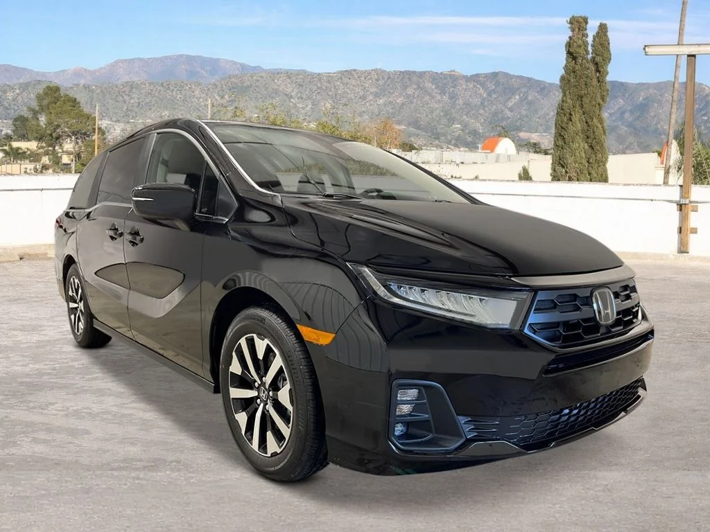 2026 Honda Odyssey EX-L - Photo 8