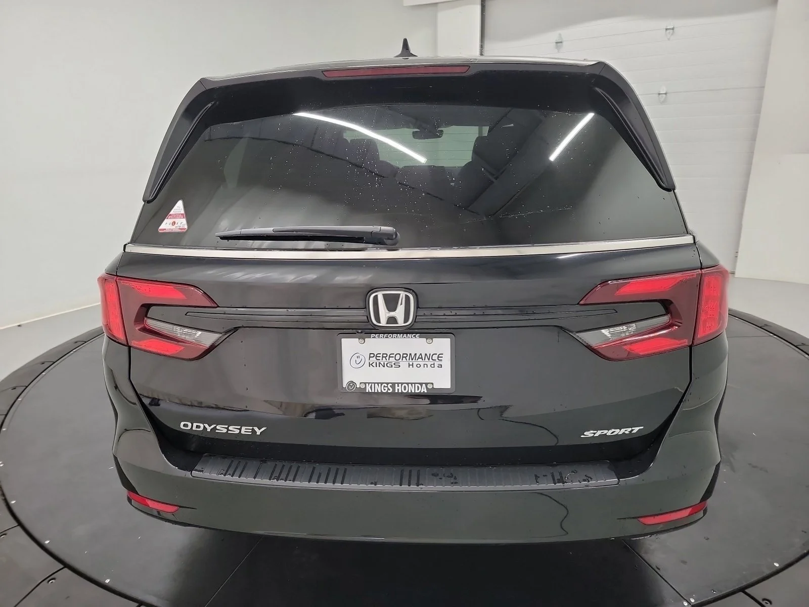 2023 Honda Odyssey SPORT - Photo 8