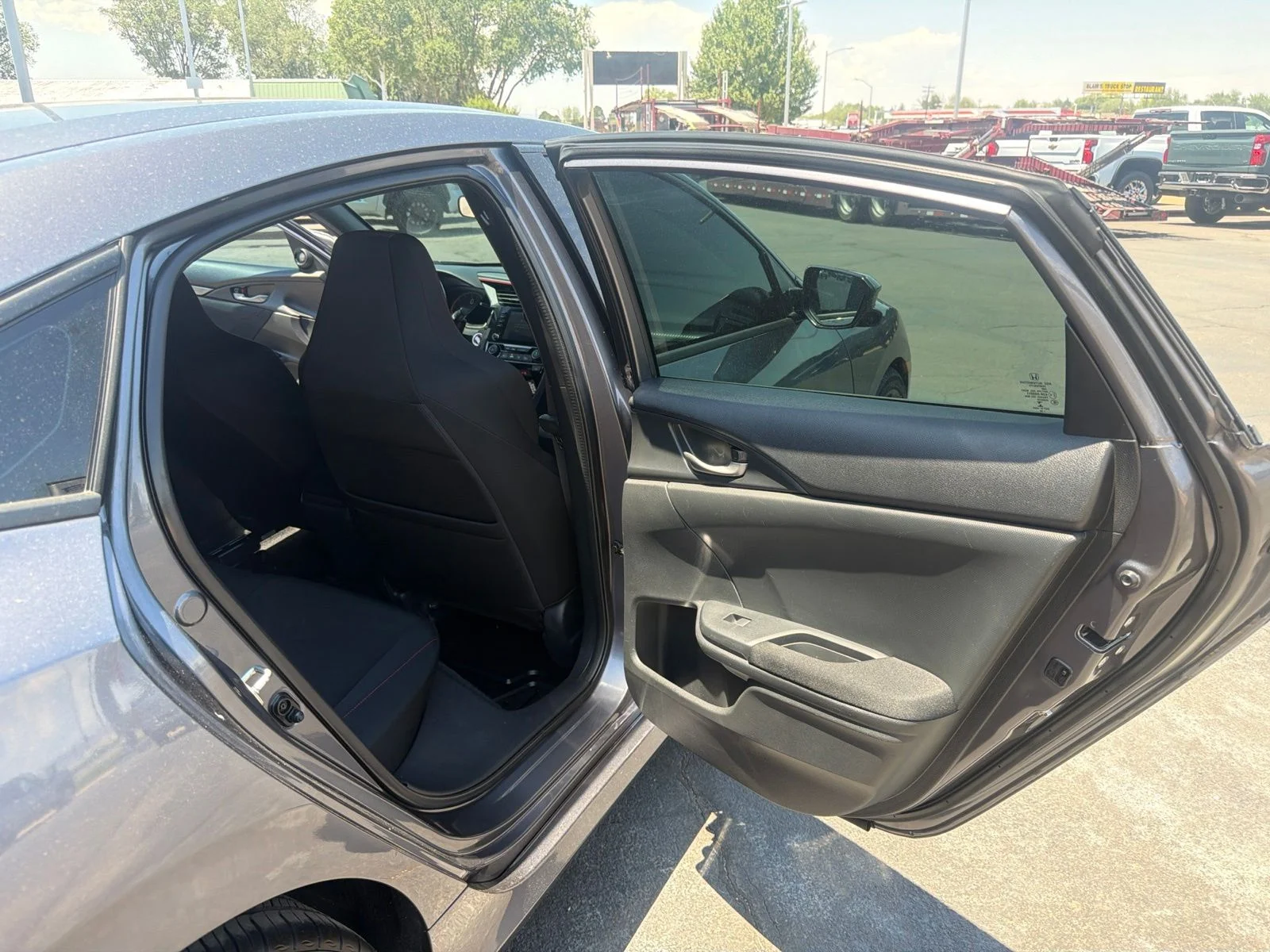 Used 2020 Silver Honda Si image 31
