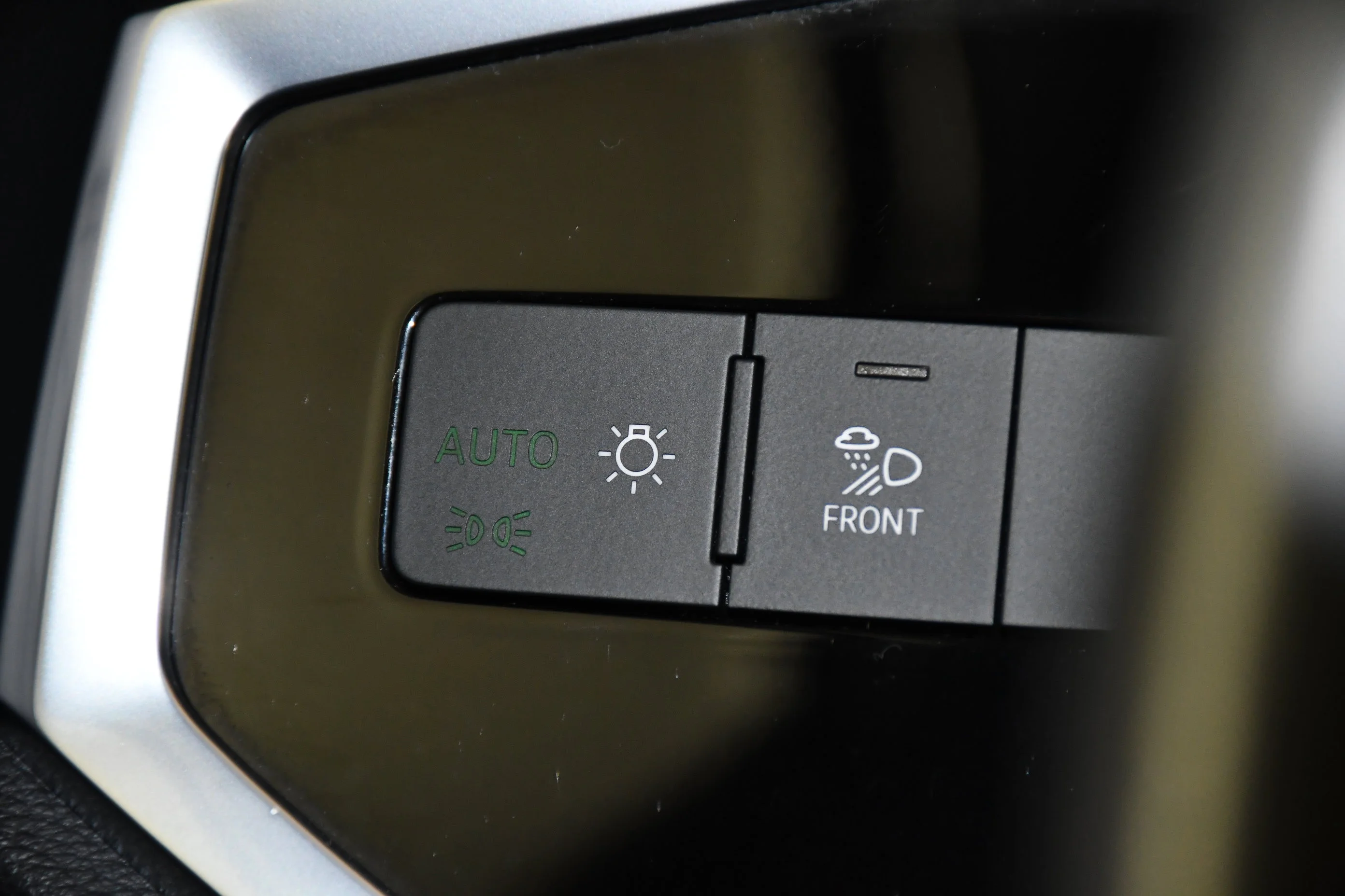 Used 2025 Red Audi S line Premium image 36