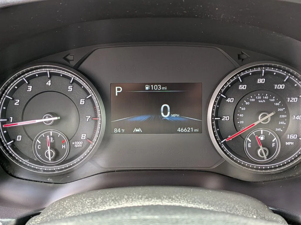 Used 2023 Gray Hyundai SE image 18