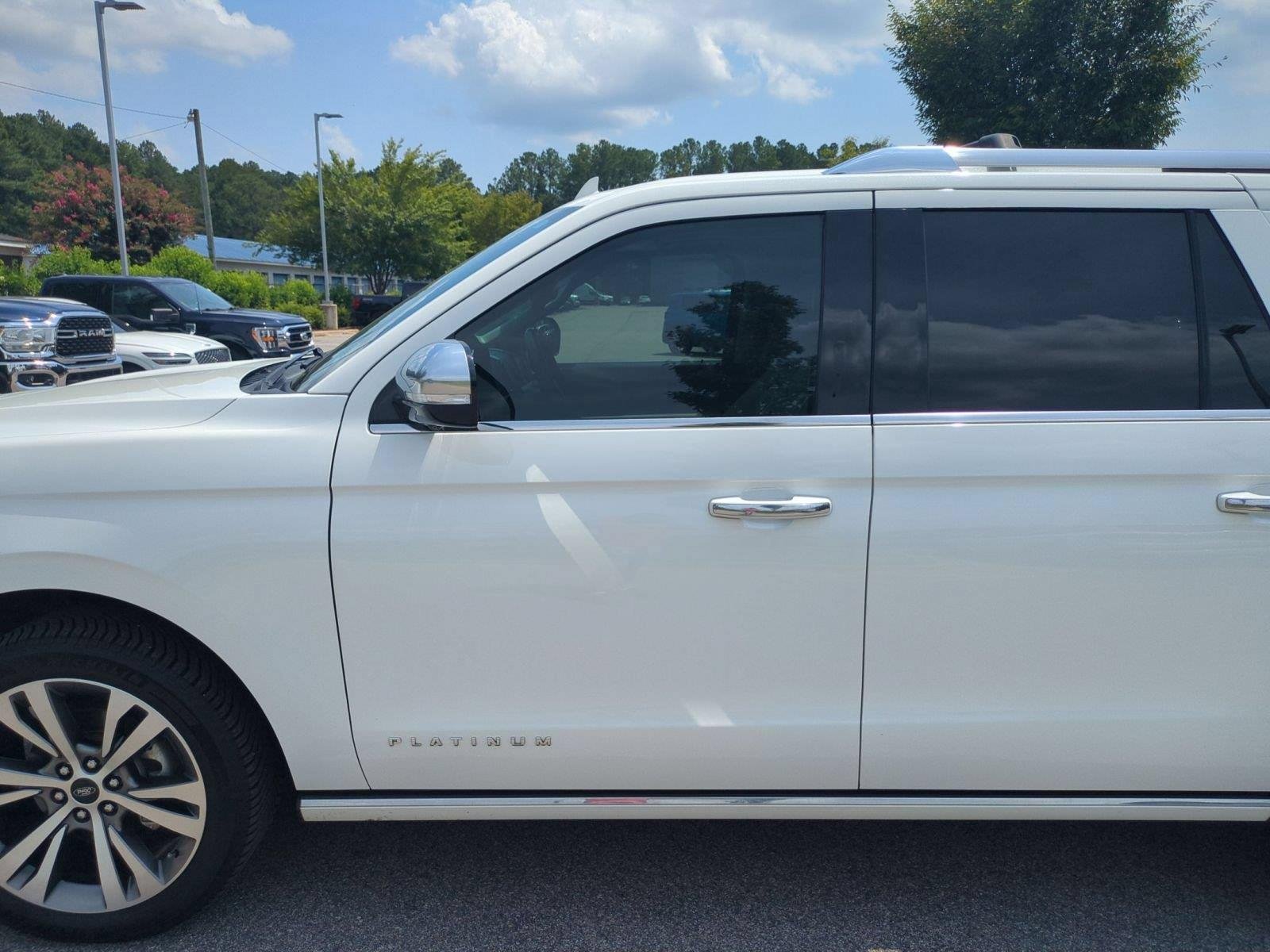 Used 2020 Star White Metallic Tri-Coat Ford Platinum image 15