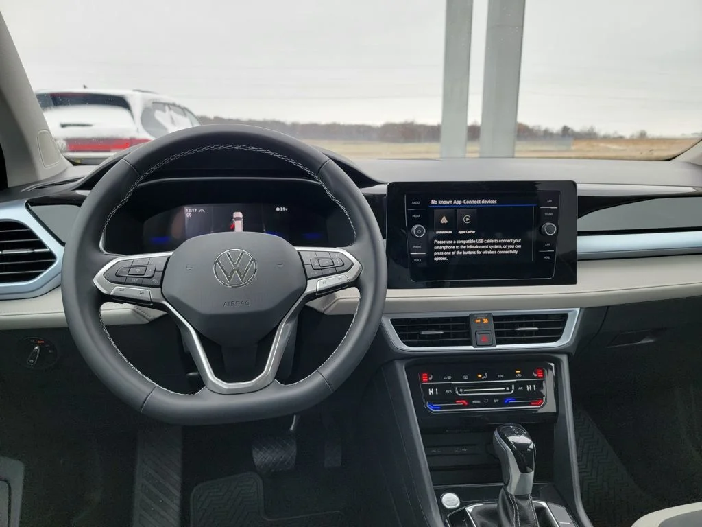 2026 Volkswagen Taos SE - Photo 27