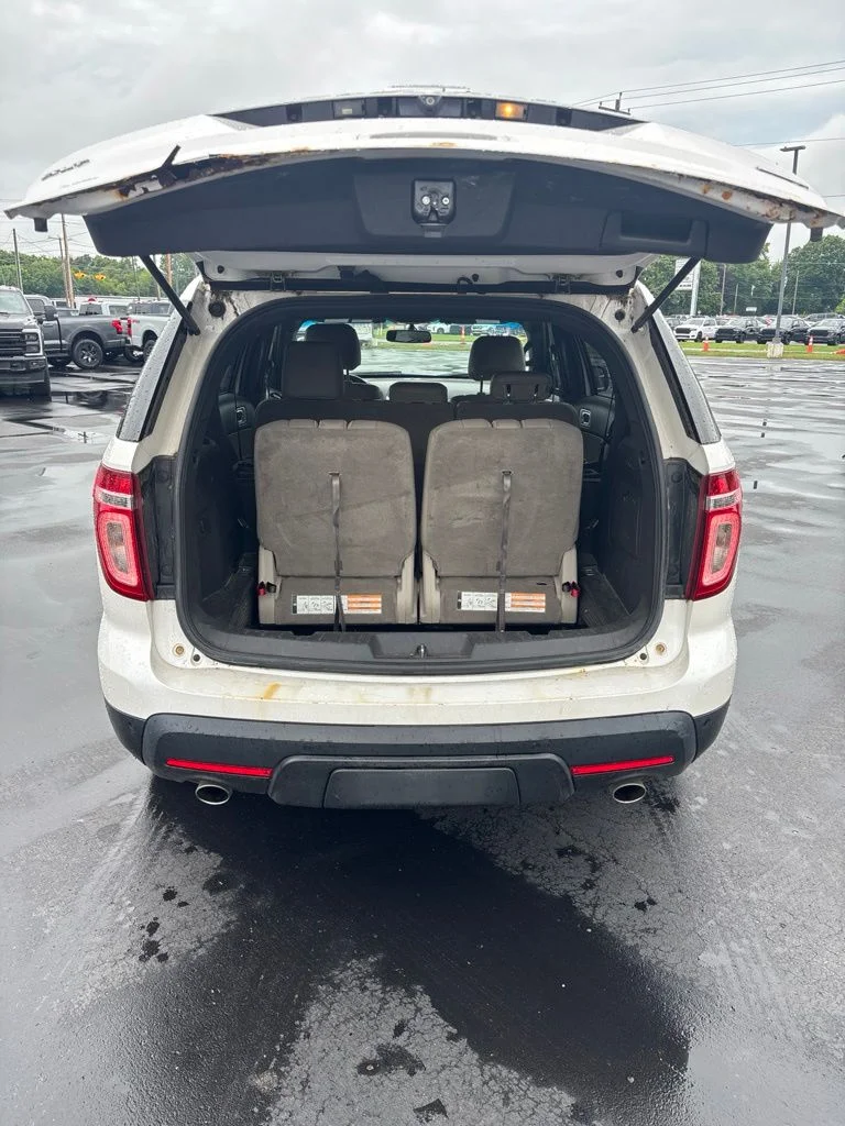 Used 2013 White Platinum Tri-Coat Metallic Ford XLT image 6