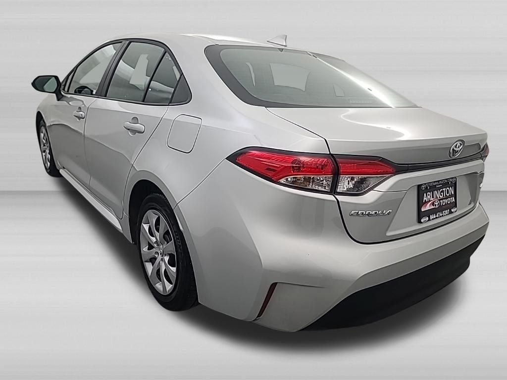 2025 Toyota Corolla LE - Photo 6