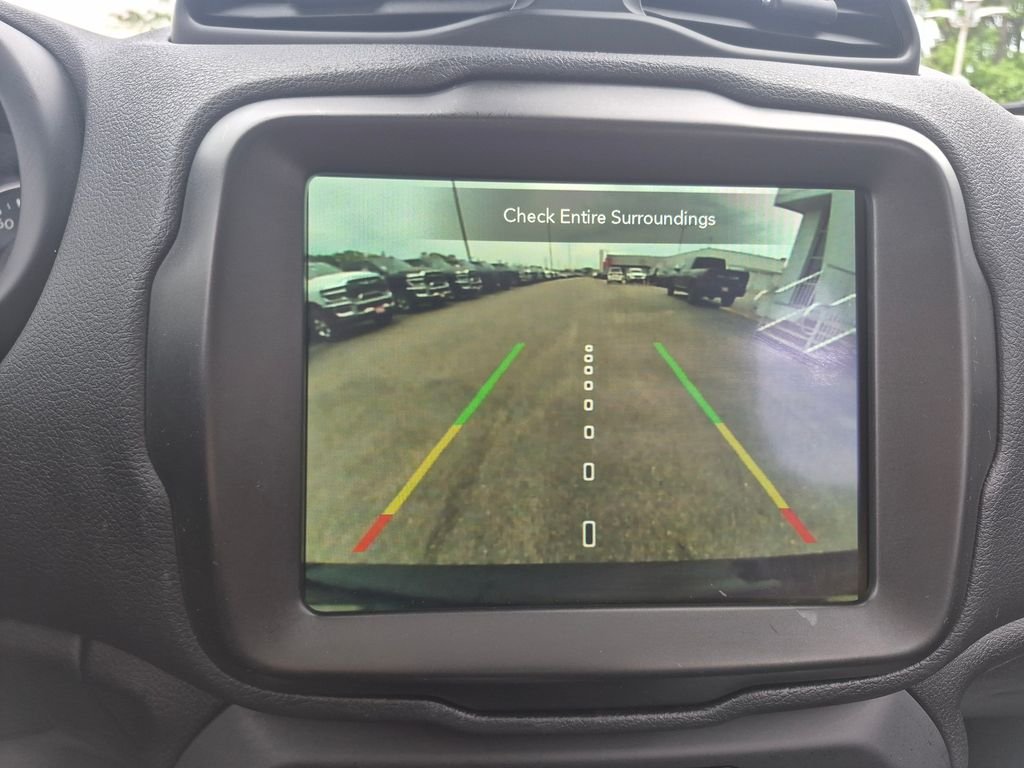 Used 2022 Black Jeep Limited image 23